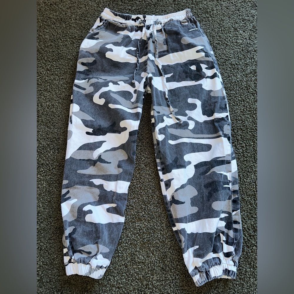 Black & White Camouflage Pants
